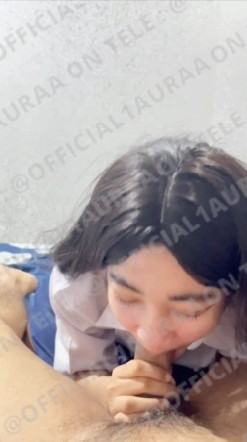 BOKEP INDO VIRAL – Laura Esema Manja Seragam Sekolah Di Ngews Cowoknya